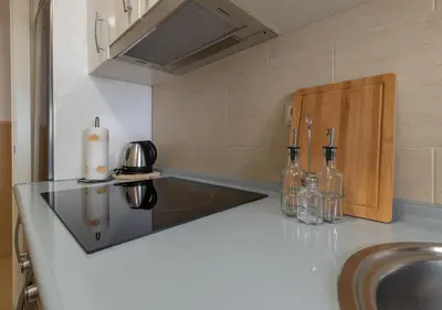 Una cocina o zona de cocina en Julio Romero - Nuevo y céntrico