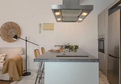 Una cocina o zona de cocina en AvantiStays Alameda Sky Terrace, DISFRUTALO