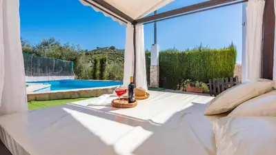 Piscina en o cerca de Casa Rural El Viso Rute by Ruralidays