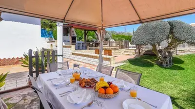 Comida en o cerca de esta casa o chalet