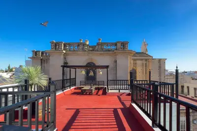 Un balcón o terraza de Alohamundi Conde Torrejón - Amazing Penthouse
