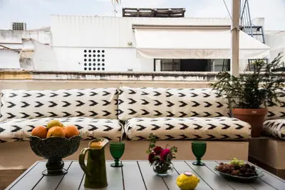 Un balcón o terraza de nüa alameda