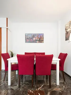 Zona de estar de Casa con piscina privada de agua salada