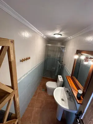 Un baño de Casa Barcelo El Chorro