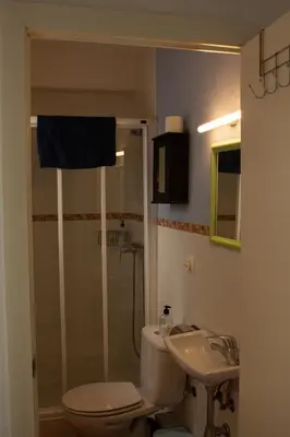 Un baño de El Balcón de la Torre