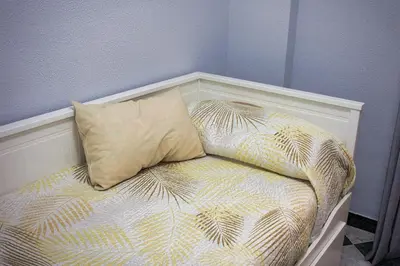 Cama o camas de una habitación en Teniente Bago con opción de aparcamiento
