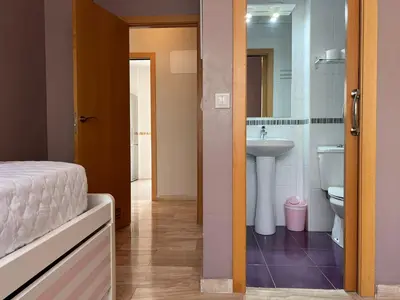 Un baño de Apartamento con excelente ubicación y terraza privada