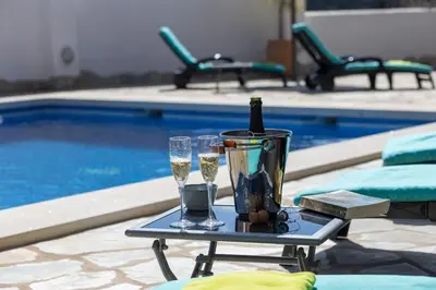 Piscina en o cerca de Casa Uva española, SL