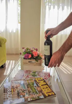 Bebidas en Ramón y Cajal by TheGoodTourist