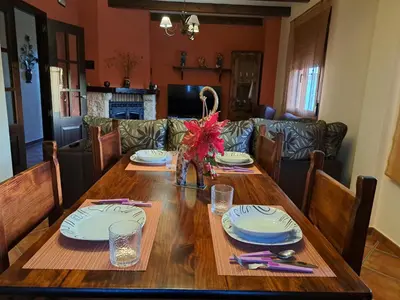Una cocina o zona de cocina en Casa El Albero (Torcal-Caminito del Rey)