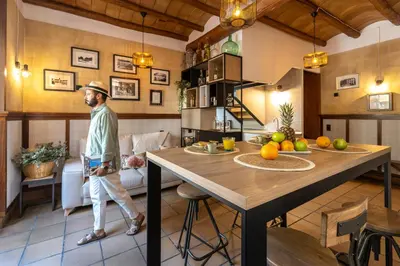Comida en o cerca de este apartamento