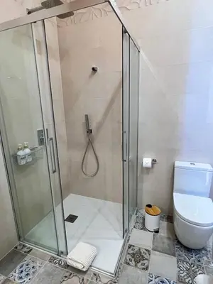 Un baño de La Muralla de San Fernando de Córdoba