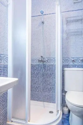 Un baño de Las Setas - Refugio Espacioso en el Alma de Sevilla