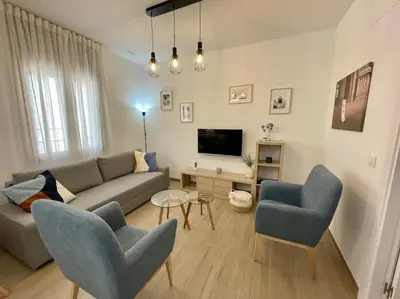 Una televisión o centro de entretenimiento en Geysotur El Umbral de Muñices