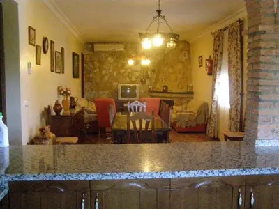 Zona de estar de Casa Rural el Pinar en Posadas Córdoba