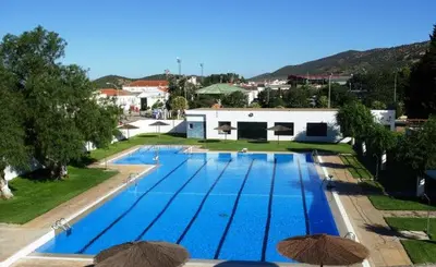Piscina en o cerca de Casa Morería