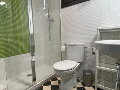 Un baño de Casa Remanso de la Judería