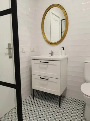 Un baño de Balcón de Aguilar