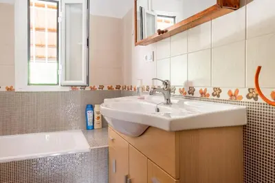 Un baño de Casa de Madera del Turullote