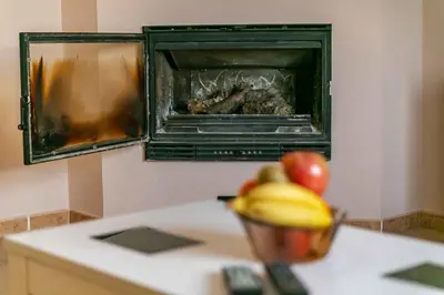 Una televisión o centro de entretenimiento en Casita en el Paraíso