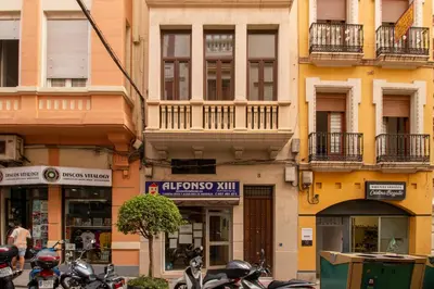 Edificio en el que se encuentra el apartamento