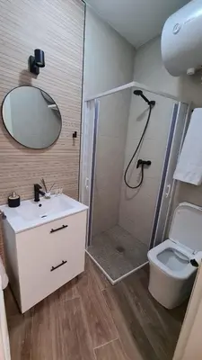 Un baño de Apartamento Puente Triana