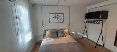 Cama o camas de una habitación en Sunny handmade home. WI-FI, a/c & free parking