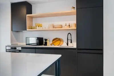 Una cocina o zona de cocina en Stylish Duplex-3Beds 2Baths-Puerta Carmona Centro