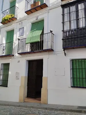 Edificio en el que se encuentra el apartamento