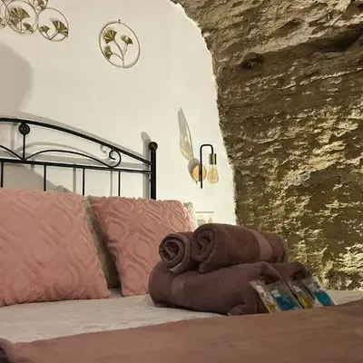 Casa Cueva Sol y Luna Setenil
