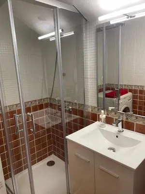 Un baño de Casa Cuevas del Sol