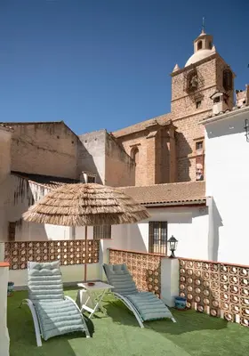 Plano de Balcón a la Sierra - Gran Casa con Terraza y Hermosas Vistas a la Sierra