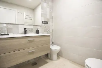 Un baño de RentalSevilla Reposo