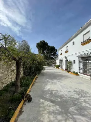 Edificio en el que se encuentra el lodge