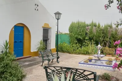 Jardín al aire libre en FINCA EL ROMERO, Finca a 15 minutos de Sevilla