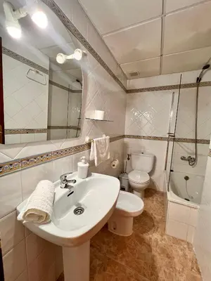 Un baño de APARTAMENTO SANMIGUEL CENTRO