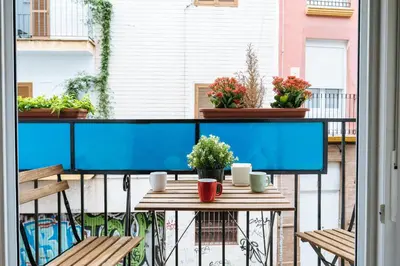 Un balcón o terraza de Muro de los Navarros Suite Apartment