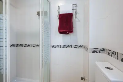 Un baño de Muro de los Navarros Suite Apartment