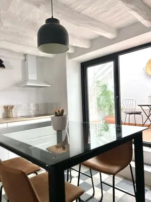 Una cocina o zona de cocina en La Gloria
