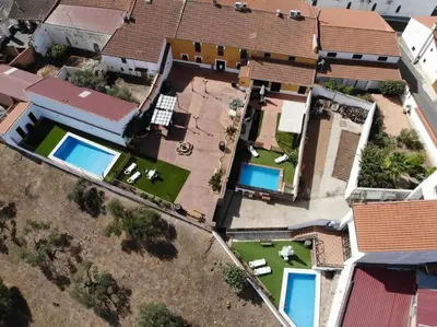 Piscina en o cerca de CASA RURAL CON VISTAS ESPECTACULARES
