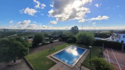 Piscina en o cerca de Los Candiles
