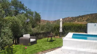 Piscina en o cerca de Huerta Del Pasil (Casa Entera)
