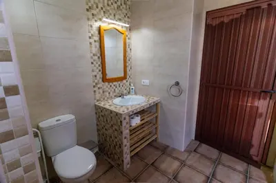 Un baño de EL NOGAL