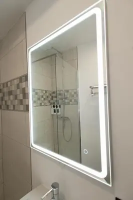 Un baño de The Clover
