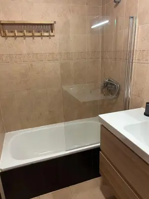 Un baño de Apartamento próximo al centro de 2 dormitorios