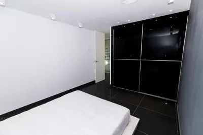 Cama o camas de una habitación en Casa Bulevar - Exclusiva casa muy moderna en zona tranquila