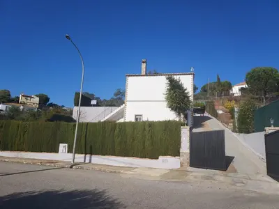 Edificio en el que se encuentra la casa o chalet
