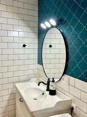 Un baño de Hispalis Columnas de la Alameda