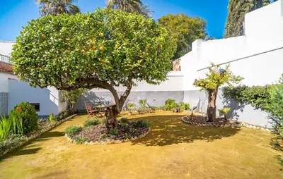 Jardín al aire libre en La Casa Del Limonero