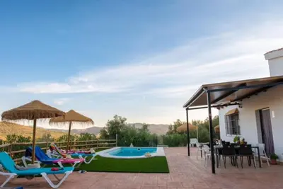 Piscina en o cerca de Casa Rural Alés
